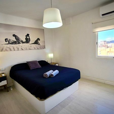 Malaga Vialia Deluxe Lägenhet Exteriör bild