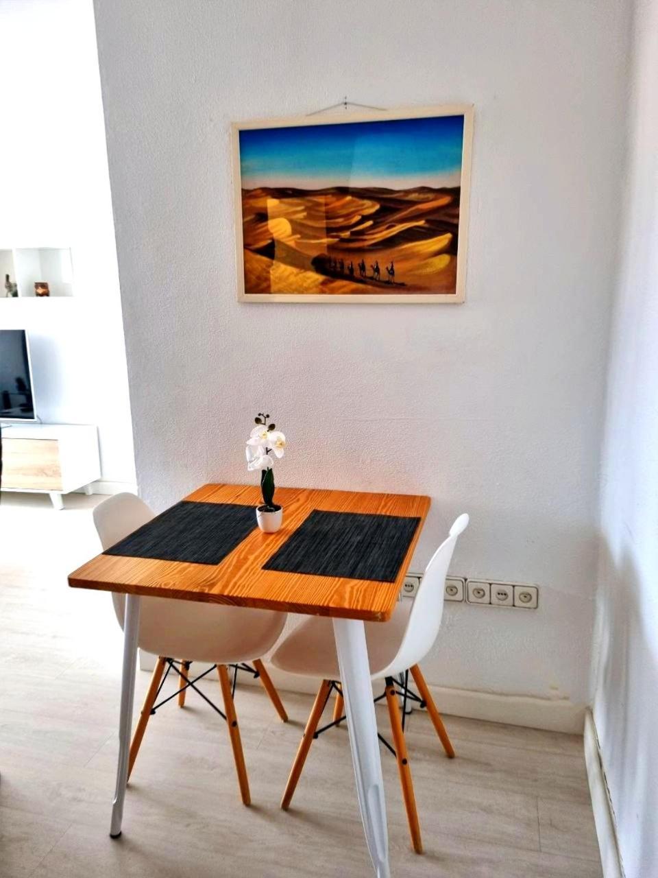 Malaga Vialia Deluxe Lägenhet Exteriör bild